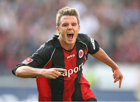 精準而果斷 精準而果斷