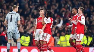 者和游客的 者和游客的